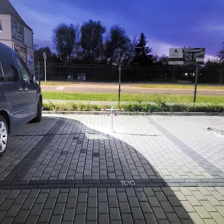 Apartment Apartament Z Ogrodkiem I Miejscem Parkingowym Kolobrzeg